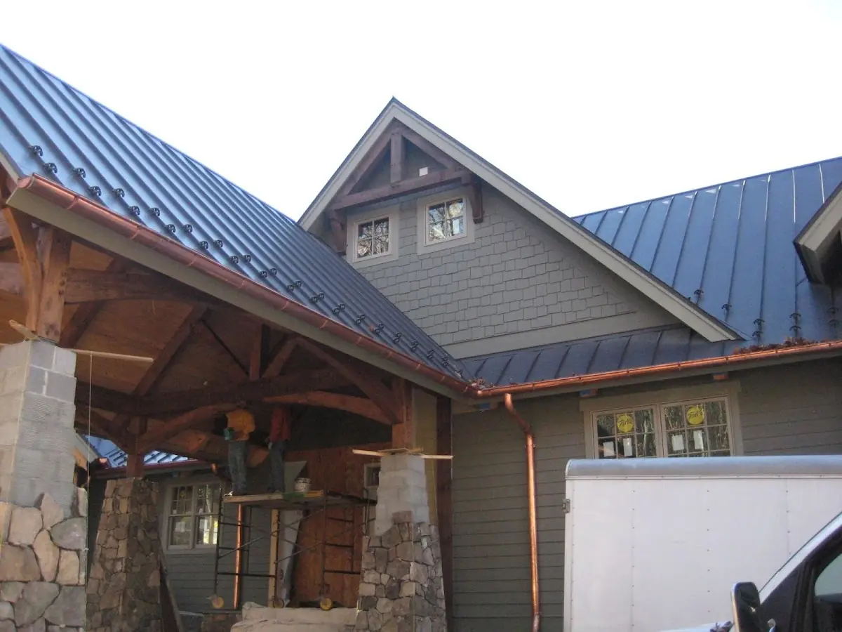 Craftsman Roofing team delivering quality roofing work in Post Oak